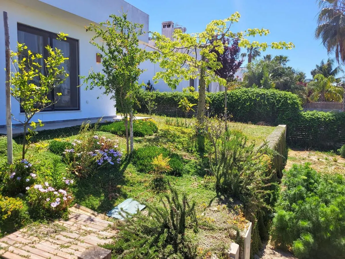 Family House With Nice Garden 10Min From Sanlucar Sanlucar de Barrameda Spain